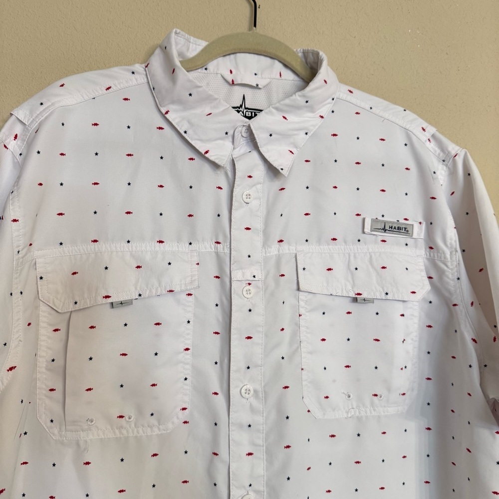 Fishing Outdoor Shirt by Habit Size XL UPF40+ Short Sleeve Red Fish Blue Stars